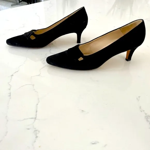 Manolo Blahnik Suede Kitten Heels