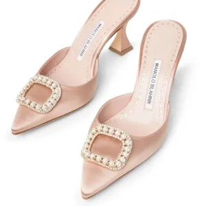 MANOLO BLAHNIKFabetamu 70 beige rose‎ mules