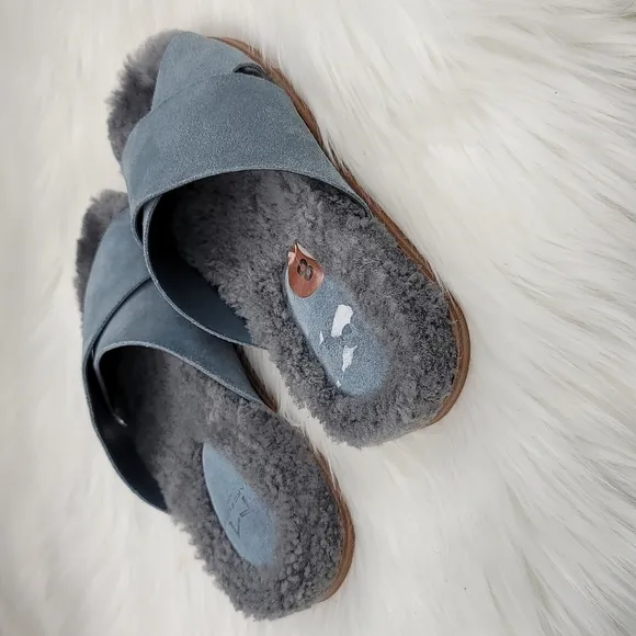 Marc Fisher Ltd Canna Cozy Slide Slip On Mules Gray Suede