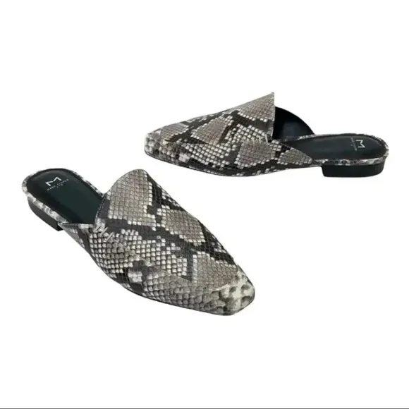 Marc Fisher LTD Pam2 Snake Embossed Leather Womens Flat Mules