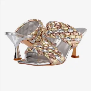 Marc Fisher Mules NWOT