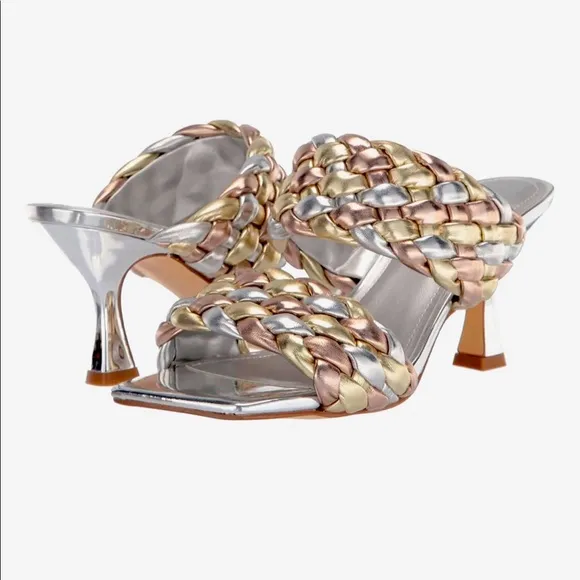 Marc Fisher Mules NWOT
