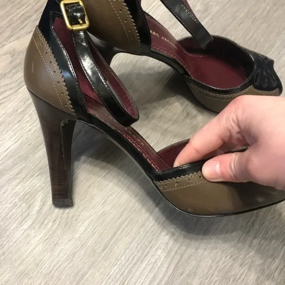 Marc Jacobs Open Toe Slingback Leather Heels 38