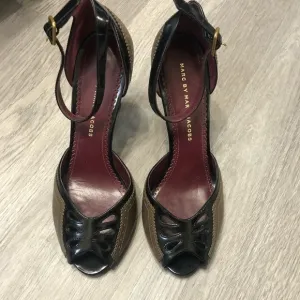 Marc Jacobs Open Toe Slingback Leather Heels 38