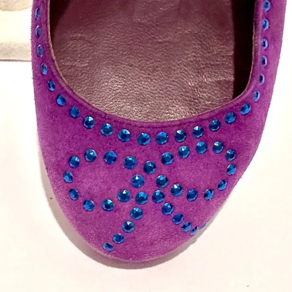 MARC JACOBS Purple Suede w Blue Stud Bow Accents 1.5” Heels EUC Size  37…