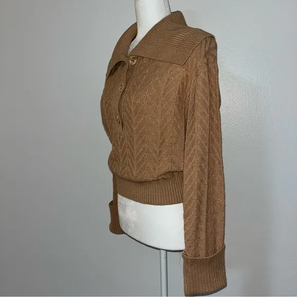 Marc New York sweater. Tan color. Size S. Collared sweater. NWT