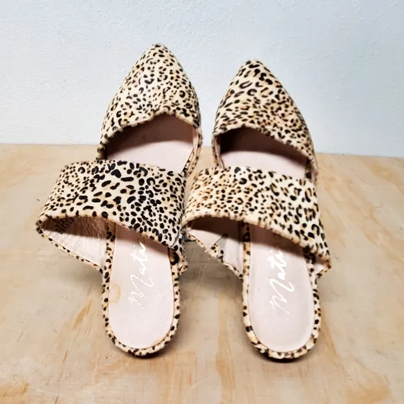 Matisse Berlin Leopard Slides Flats Mules Size 6.5 M