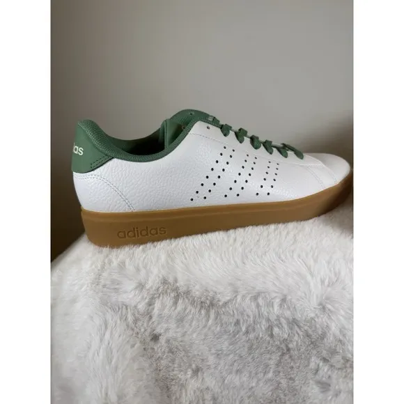 Men Adidas Advantage 2.0 Casual Tennis Shoes Size 10.5 White Green Gum IG9172