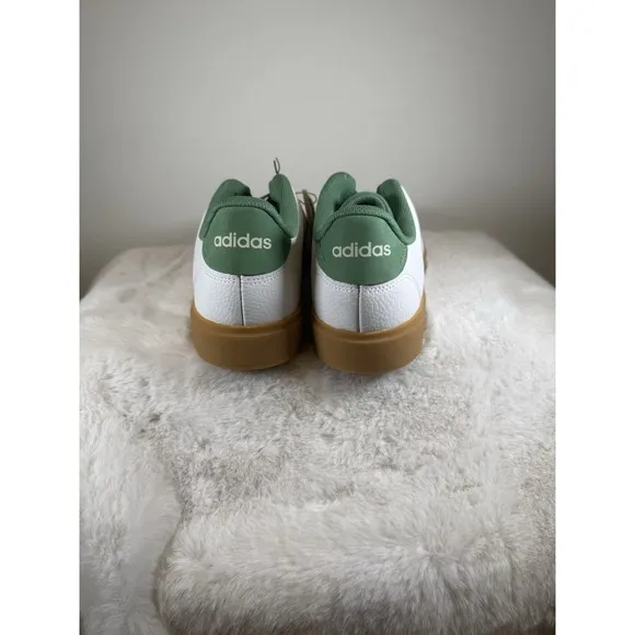 Men Adidas Advantage 2.0 Casual Tennis Shoes Size 10.5 White Green Gum IG9172