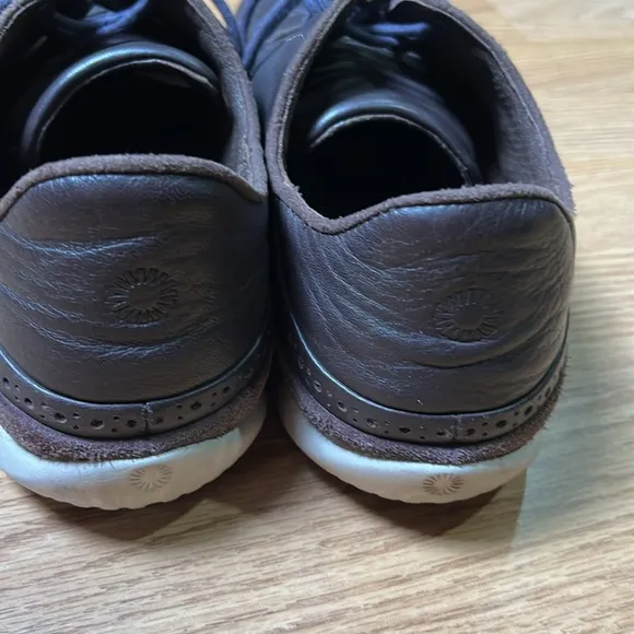MENS 11.5 STOUT BROWN UGG CALI WING-TOE DERBY LEATHER LACEUP OXFORDS SHOES MN91