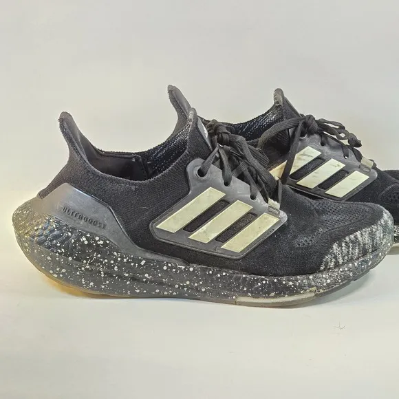 Mens Adidas UltraBoost 22 Mens Size 8 Running Shoes Athletic Sneakers HP3310