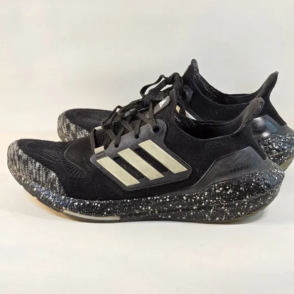 Mens Adidas UltraBoost 22 Mens Size 8 Running Shoes Athletic Sneakers HP3310
