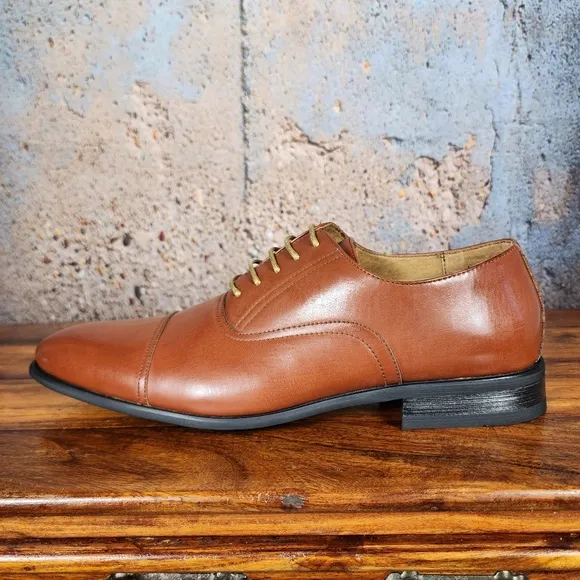 Men's Brown Cap Toe Oxfords Size 10