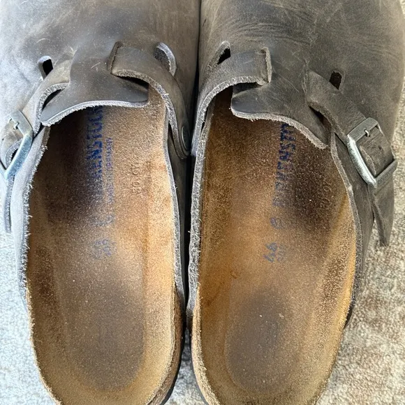 Men's Gray Birkenstock Clogs