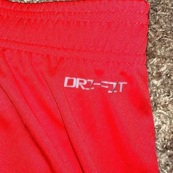 Men's Nike Red/Gold Kansas City Chiefs Sideline Performance Shorts