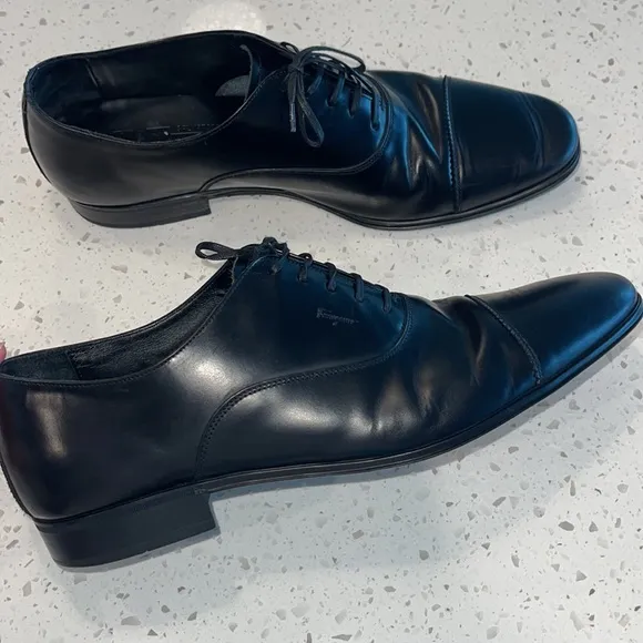 Mens Salvator Ferragamo Cap Toe Leather Oxfords, sz 7.5