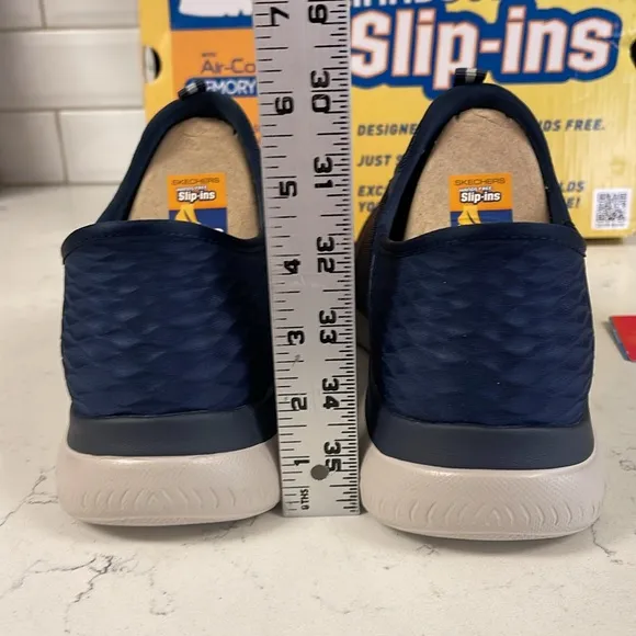 Men's Slip-ins- Summits - High Range Casual Sneakers from Finish Line 9 Wide NWT