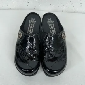 Mephisto Women’s size 7 Black Patent Leather Mules