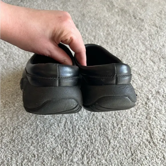 MERRELL Encore Gust Slip On Clogs Mens 10 Black Leather Casual Comfort Shoes