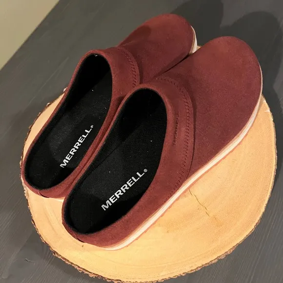 Merrell Juno Suede Clogs NEW