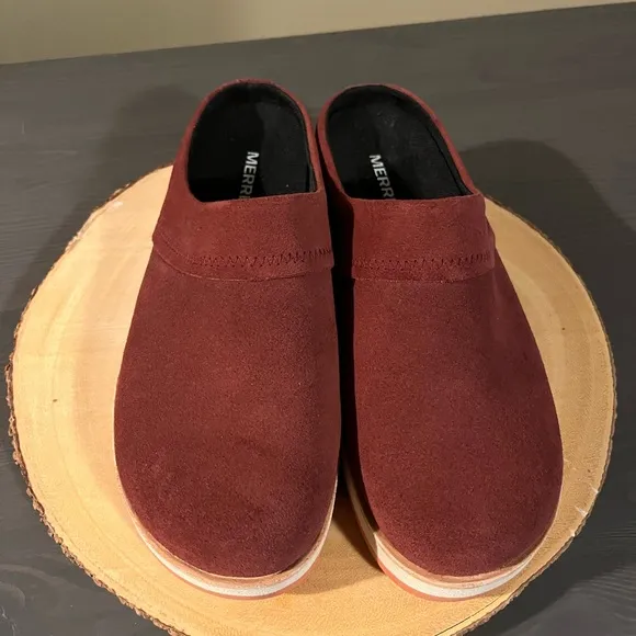 Merrell Juno Suede Clogs NEW