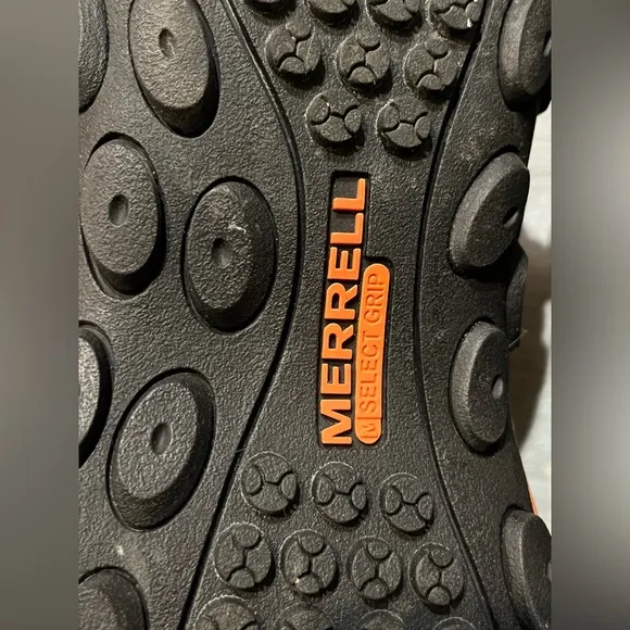 Merrell Men's Jungle Leather Slip-On Shoe in Dark Earth - size 9