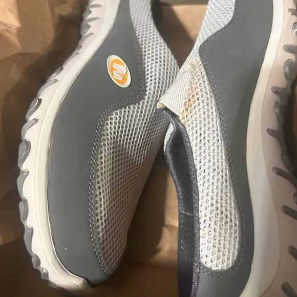 MERRELL SLATE GRAY SONIC SEA SLIDE NEW IN BOX SIZE 11 SHOES