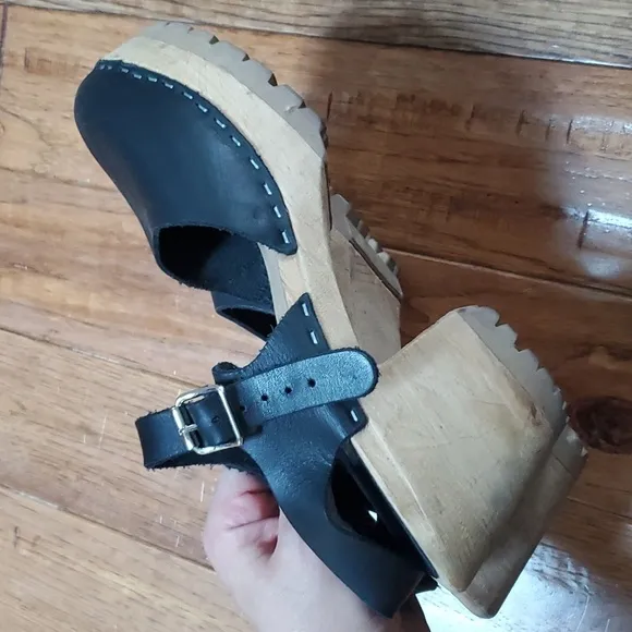 MIA Abba Swedish wooden clogs