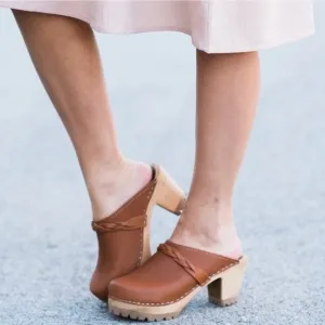 Mia Elsa Luggage Leather Clog Mules Swedish