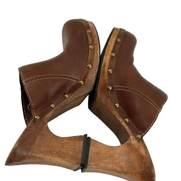 MIA Wooden Clogs Mules Y2K Brown Distressed Leather Womens US Size 7 Chunky Heel