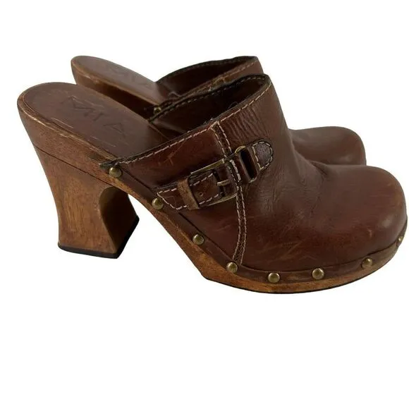MIA Wooden Clogs Mules Y2K Brown Distressed Leather Womens US Size 7 Chunky Heel
