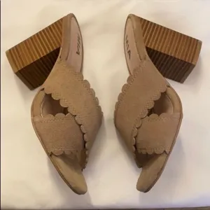 MIA MULES.   STYLE IS ROSALYN. NEW