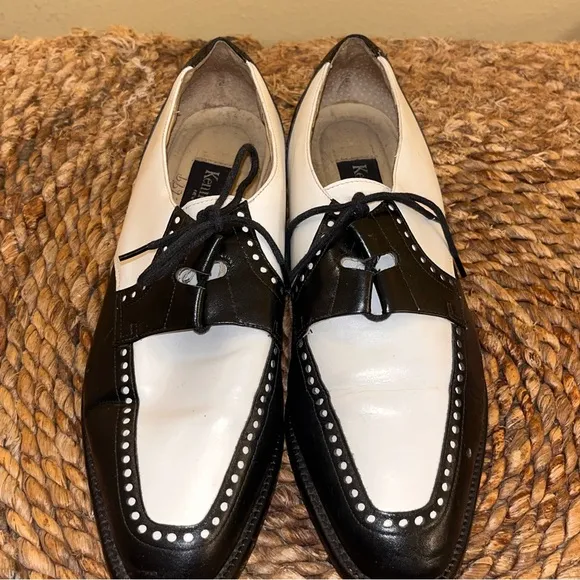 Michael Kors 1990s Leather Two Tone Black White Oxfords 8.5 Madonna