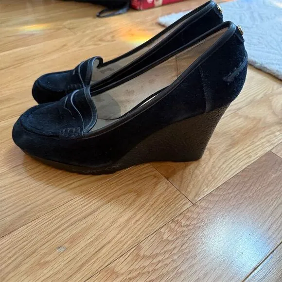 Michael Kors Rory Wedge Pumps Women's Size 11 Black Suede Closed Toe