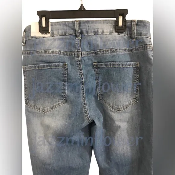 Midrise white embroidery slim blue jeans size 8 new