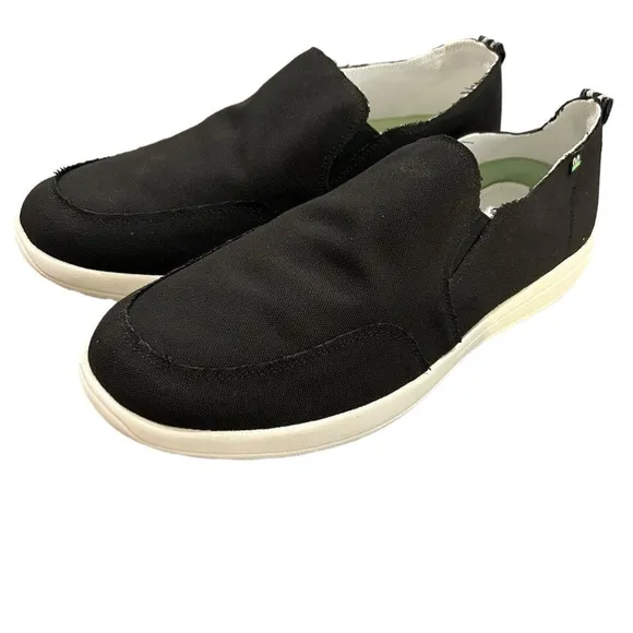 Minnetonka Men's Expanse Slip-On Shoes Black Size 13M Comfortable Eco-Friendly