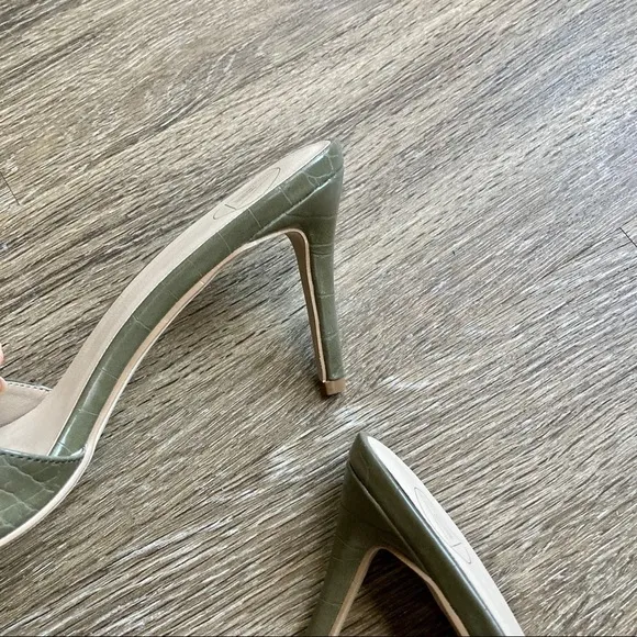 Missguided Green Square Toe Mid Heel Mules