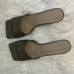 Missguided Green Square Toe Mid Heel Mules