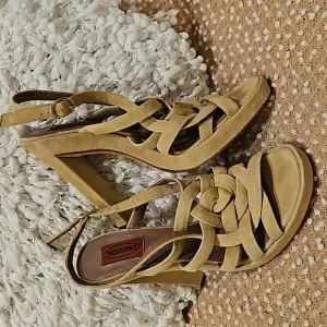 Missoni Suede Heels