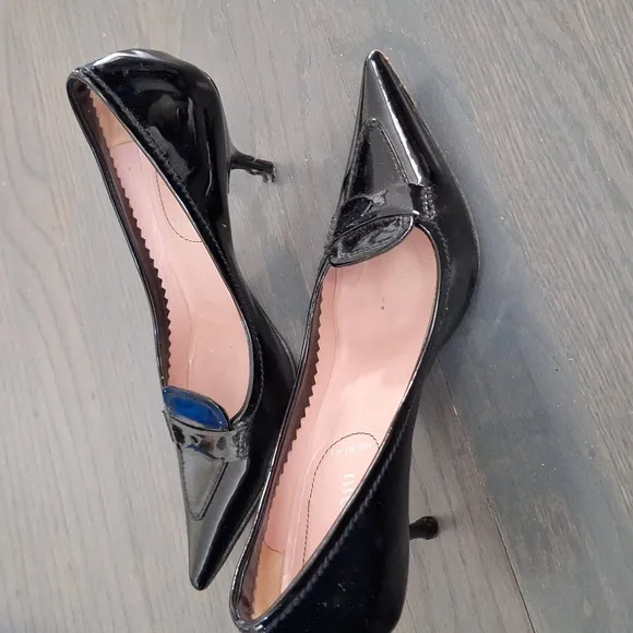 Miu Miu Patent Leather Kitten Heels Black Size 6 TLC