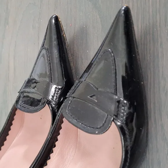 Miu Miu Patent Leather Kitten Heels Black Size 6 TLC