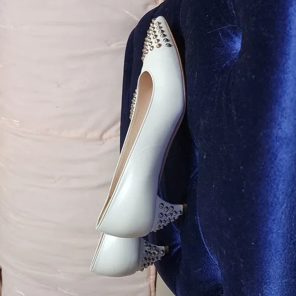 MIU MIU white leather studded kitten heel pumps