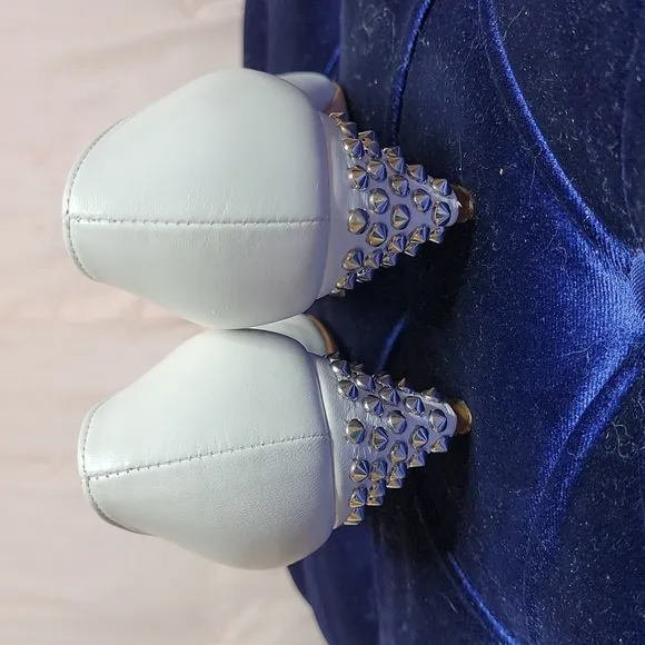 MIU MIU white leather studded kitten heel pumps
