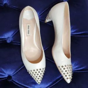 MIU MIU white leather studded kitten heel pumps
