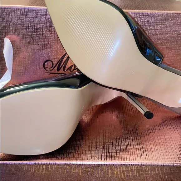 Modemoven heels