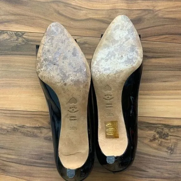 Moschino bow trim kitten heels 6.5