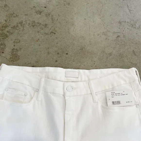 MOTHER NWT High Waisted Looker Ankle Fray Jeans