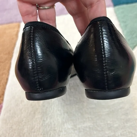 Munro Black Crinkle Leather Slip On Loafer’s 8.5