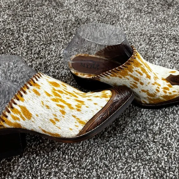 Myra ORANGE WESTERN HAND-TOOLED MULES SIZE 7 NEW IN BAG