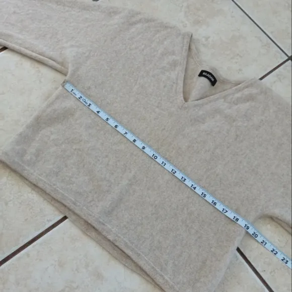 Naadam Cashmere Wide Sleeve V Neck Sweater Oatmeal XS